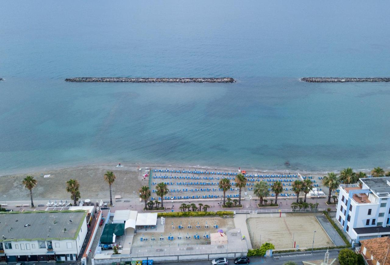 Hotel Villa San Giuseppe Сан Бартоломео ал Маре Екстериор снимка